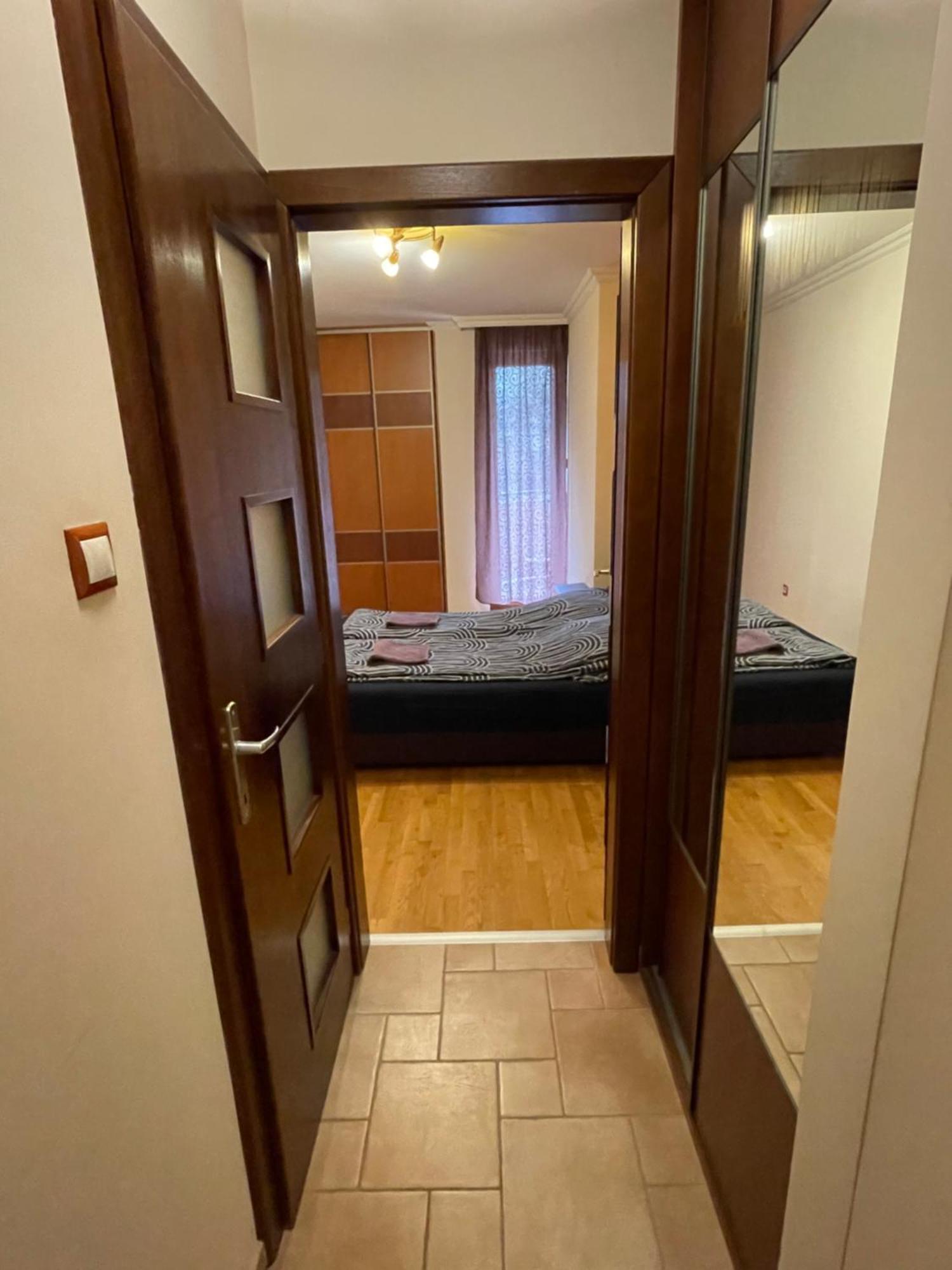 Ik Apartment Debreţin Exterior foto